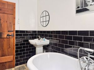 FRATING ROAD- click for photo gallery